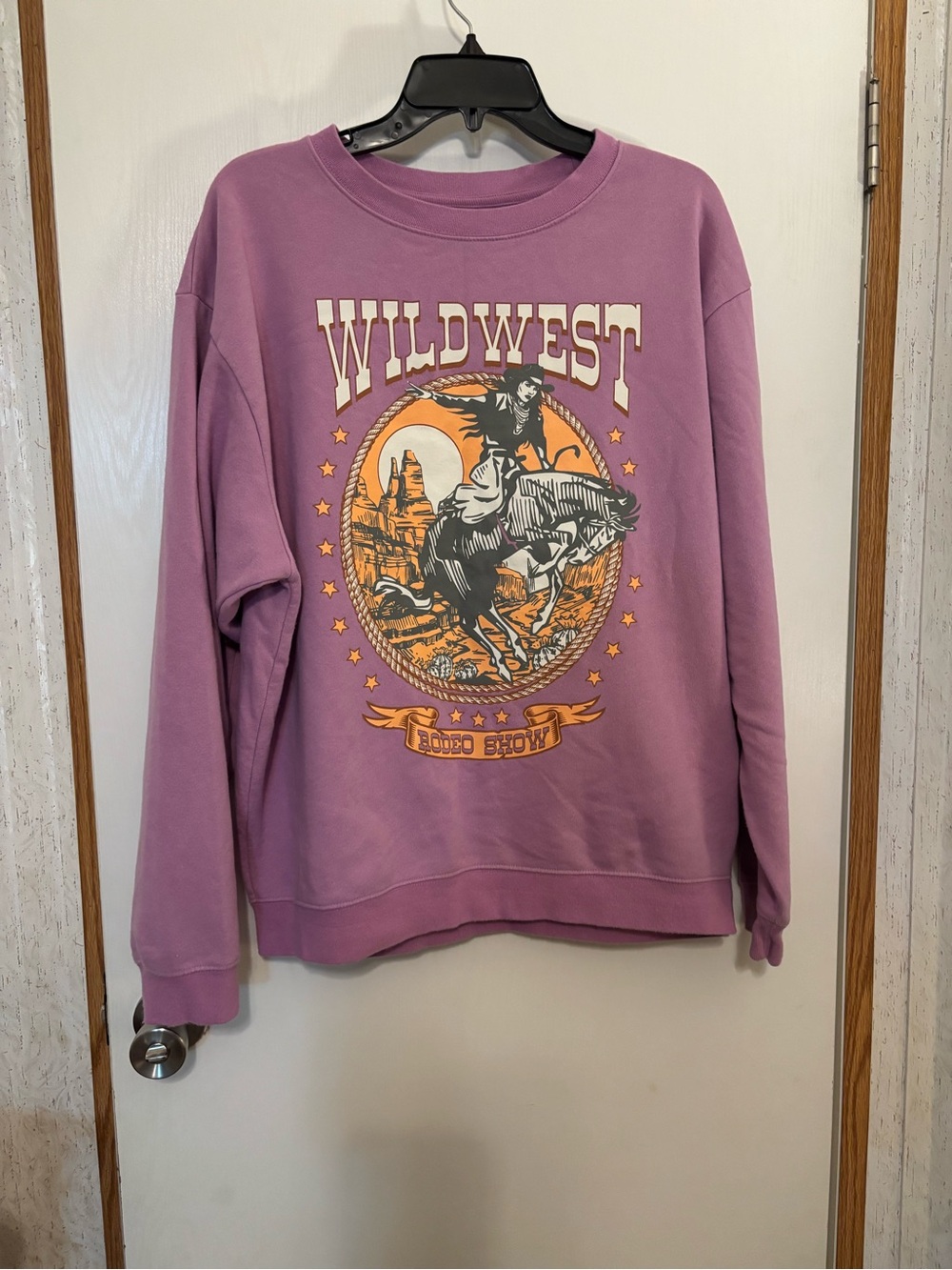 Lavender Wild West Graphic Sweatshirt - Unbranded